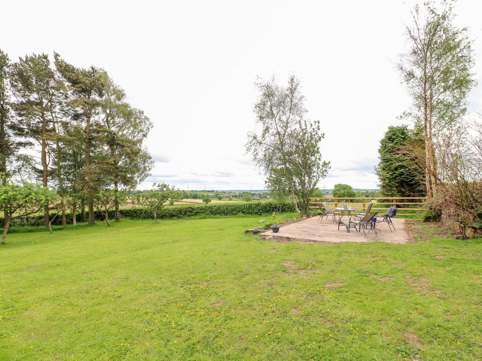 Villa Fields Farm à Draycott in the Moors Extérieur photo